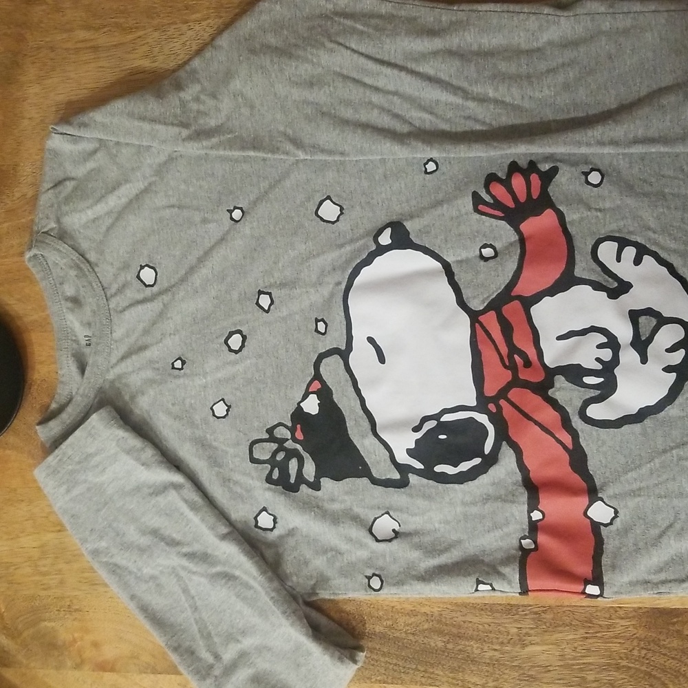 Peanuts Christmas tee